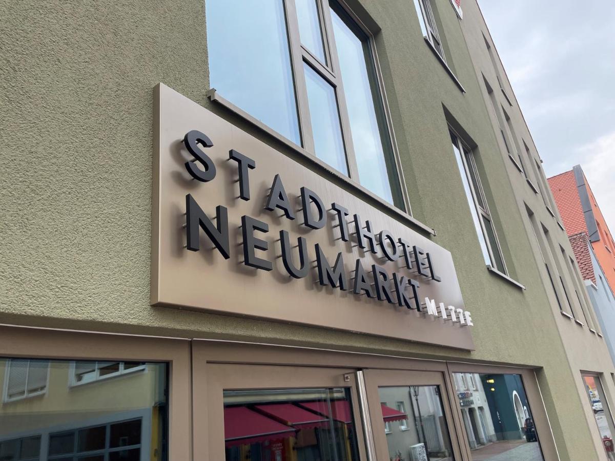 Stadthotel Neumarkt Mitte Neumarkt in der Oberpfalz Εξωτερικό φωτογραφία